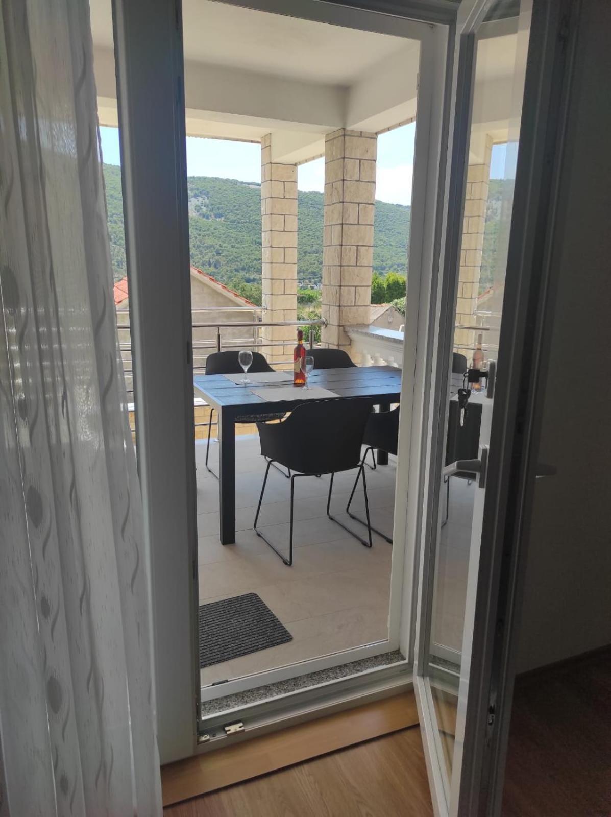 Apartment Miro